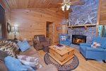 Laurel Creek Cabin Rental- Blue Ridge living room